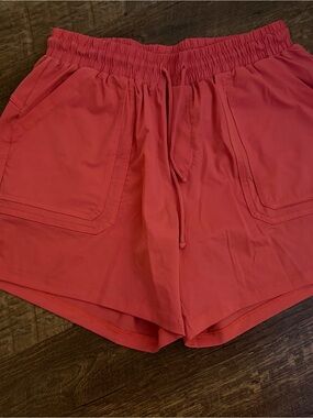 ZYIA Coral Drawstring Athletic Shorts, Size Small, Good condition
